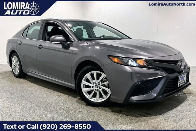 Used 2024 Toyota Camry SE image 1