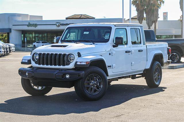 New 2025 Jeep Gladiator Sport