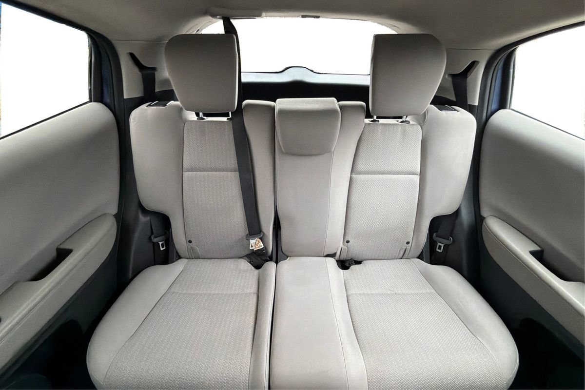 Used 2017 Honda HR-V LX image 13