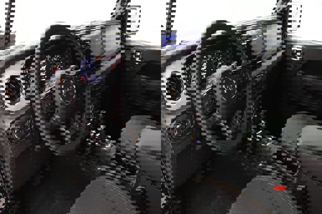 Used 2024 Jeep Wrangler Willys image 16