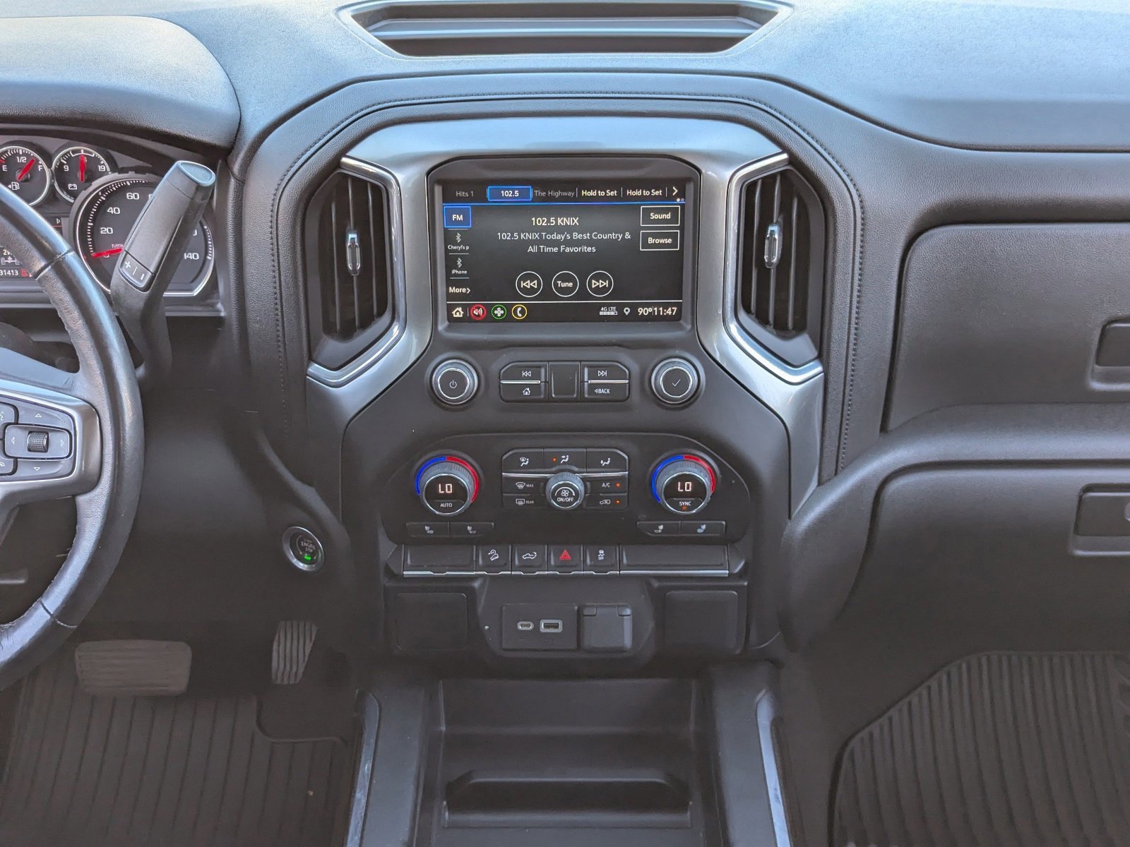 Used 2022 Chevrolet Silverado 1500 RST w/ Z71 Off-Road Package image 17