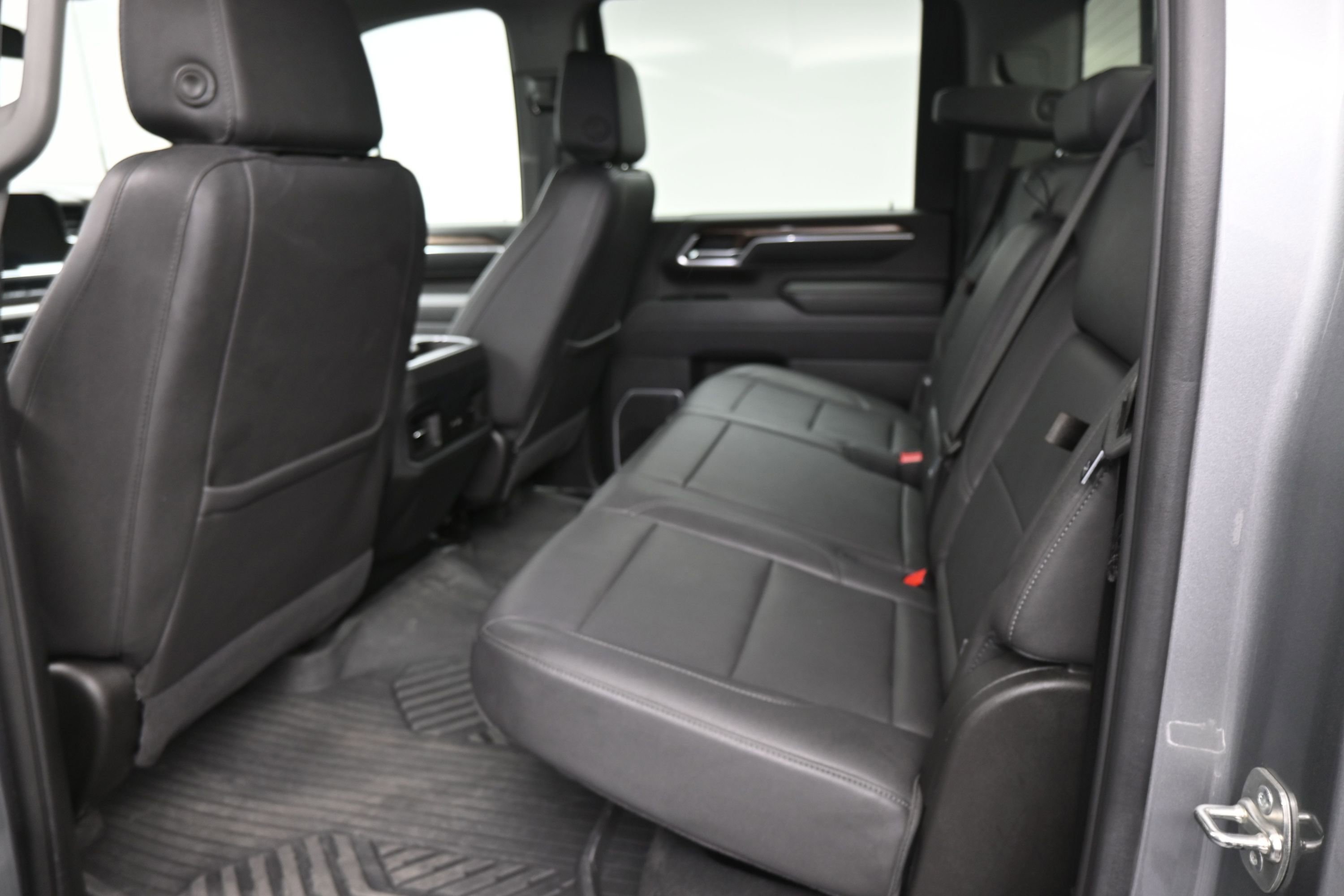 Used 2025 Chevrolet Silverado 2500 LT w/ All Star Edition AWD/4WD image 16