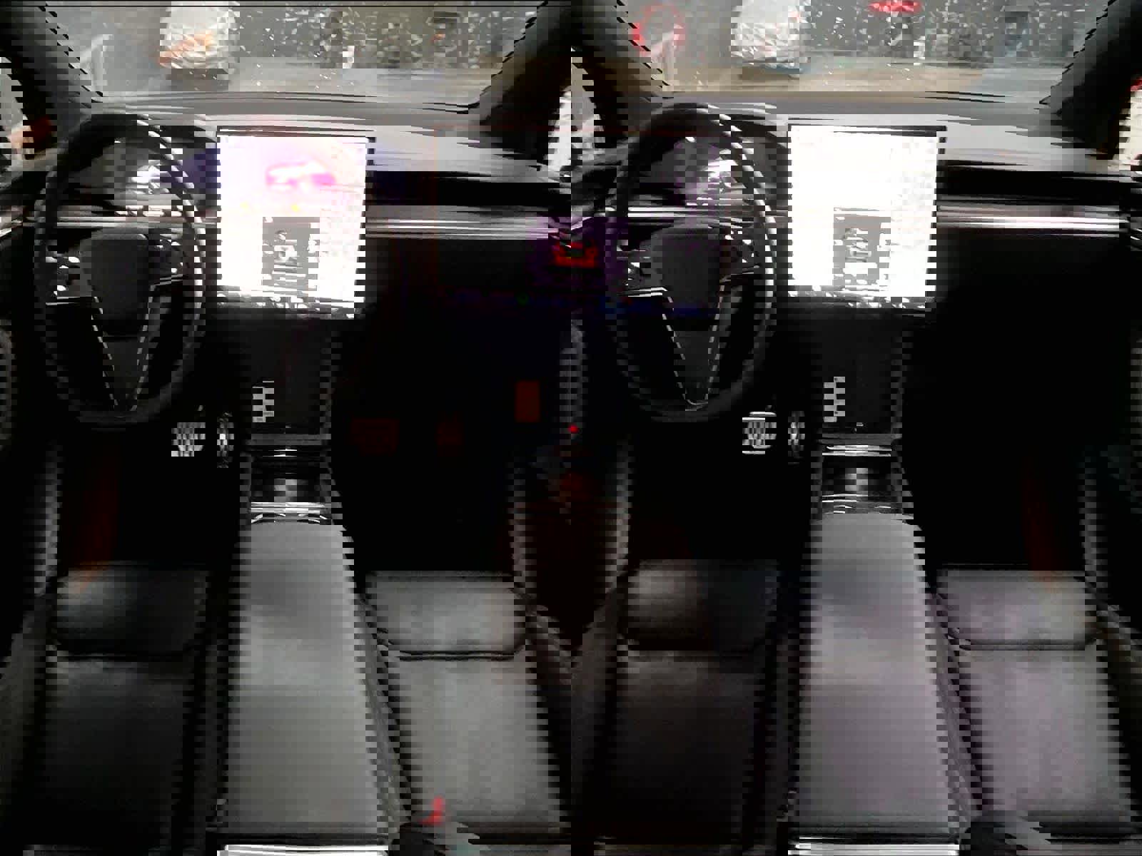 Used 2024 Tesla Model X image 17