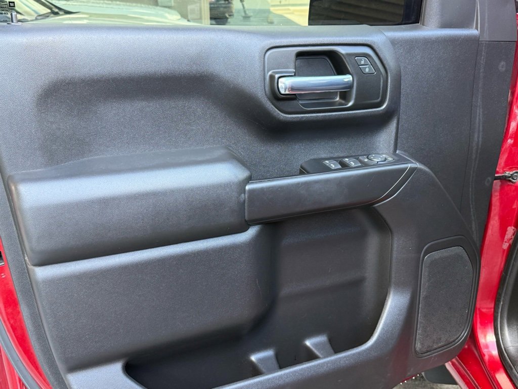 Used 2022 Chevrolet Silverado 1500 Custom image 18