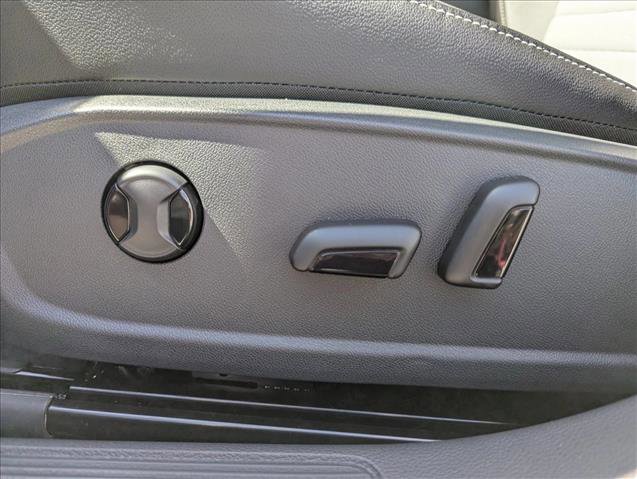 New 2026 Volkswagen Jetta SE image 11