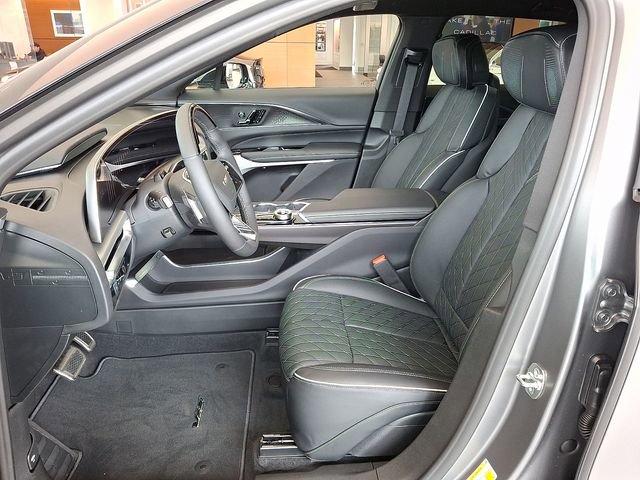 New 2026 Cadillac Lyriq V image 7