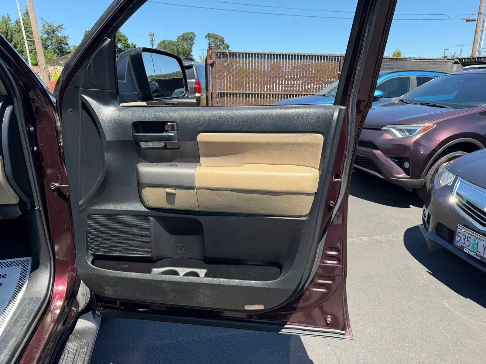 Used 2013 Toyota Sequoia SR5 AWD/4WD image 17