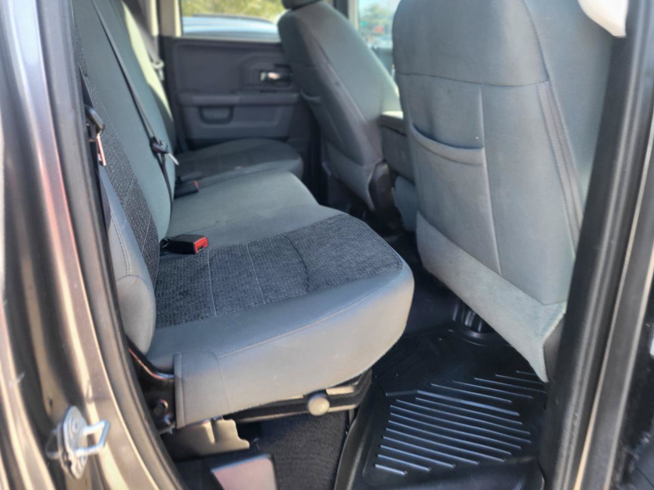 Used 2016 RAM 1500 Big Horn RWD image 11