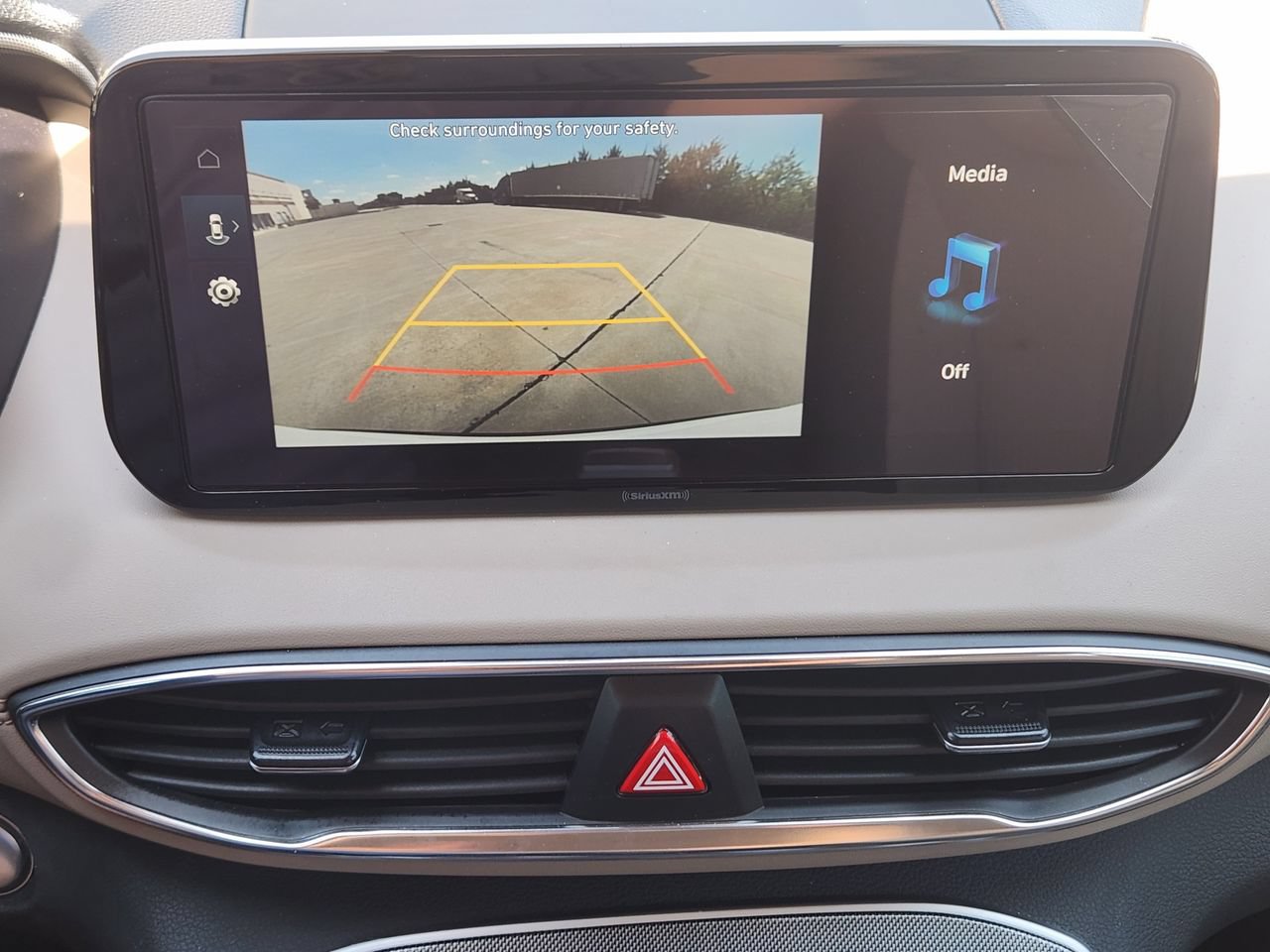 Used 2023 Hyundai Santa Fe SEL FWD image 15