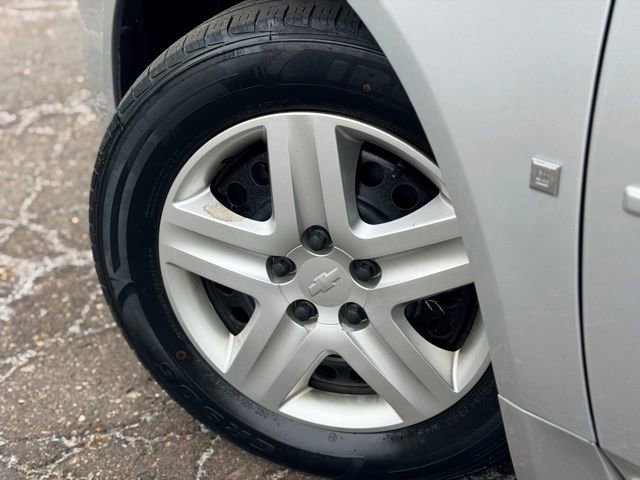 Used 2010 Chevrolet Impala LS FWD image 20