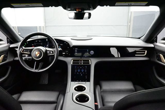 Certified 2023 Porsche Taycan w/ Premium Package RWD image 18