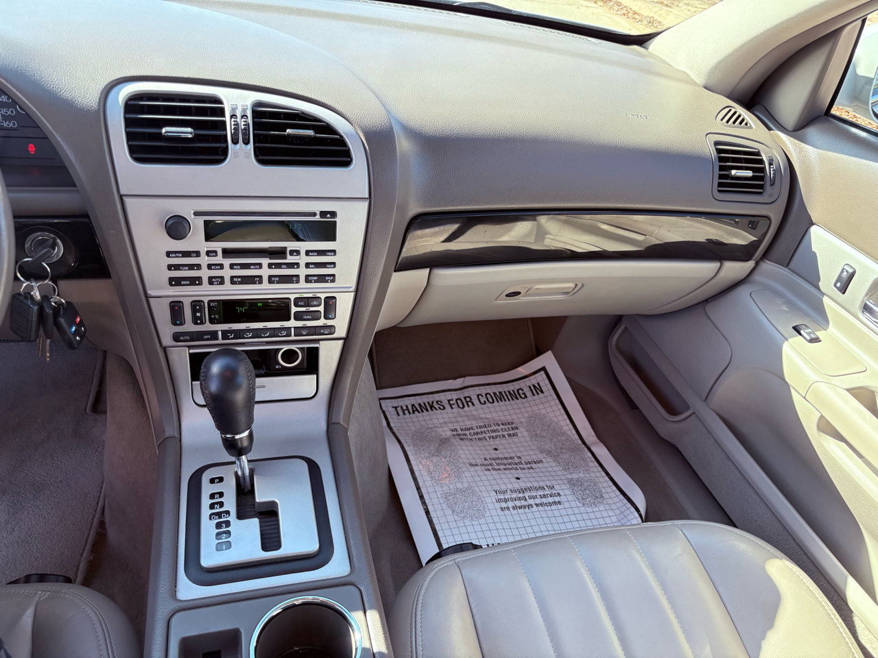 Used 2004 Lincoln LS image 32