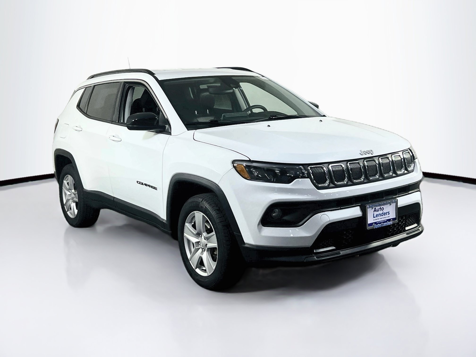 Used 2022 Jeep Compass Latitude AWD/4WD image 3