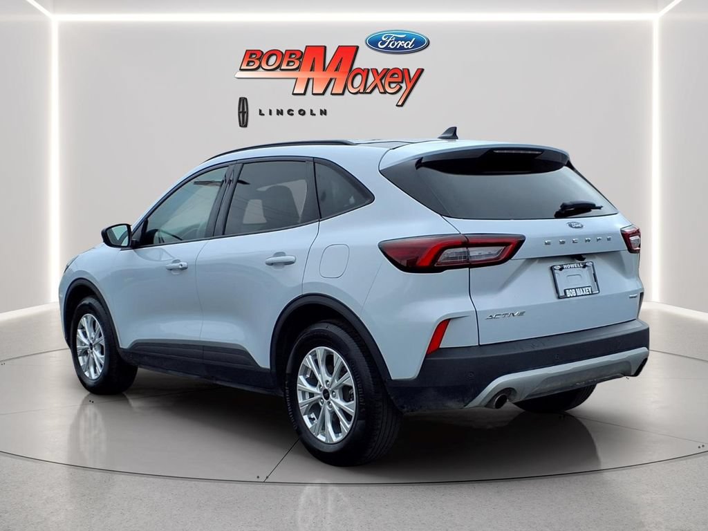Used 2025 Ford Escape Active w/ Tech Pack #1 AWD/4WD image 7