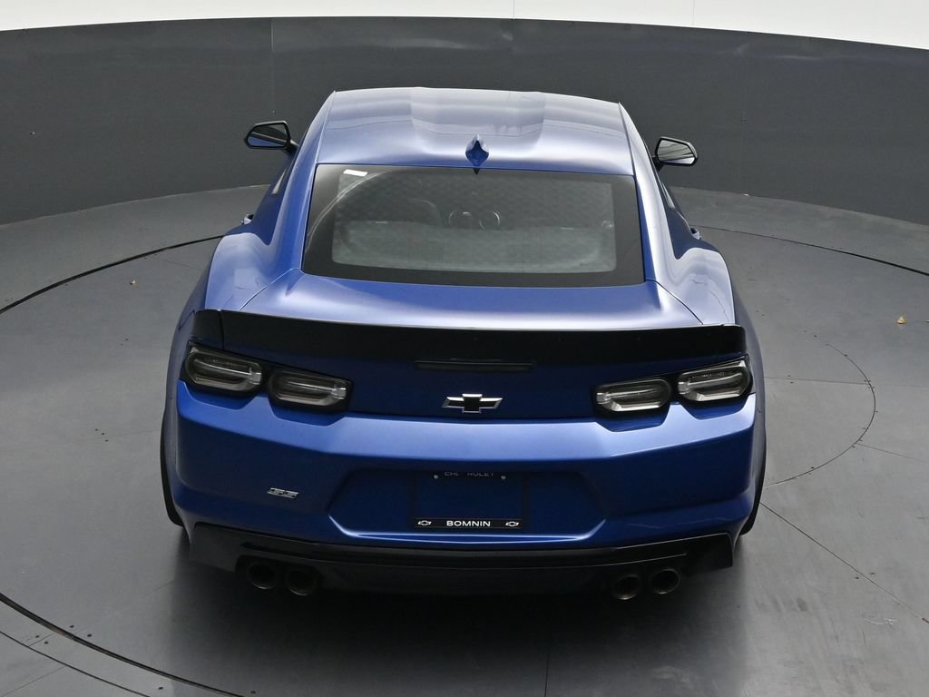 Used 2020 Chevrolet Camaro SS RWD image 18