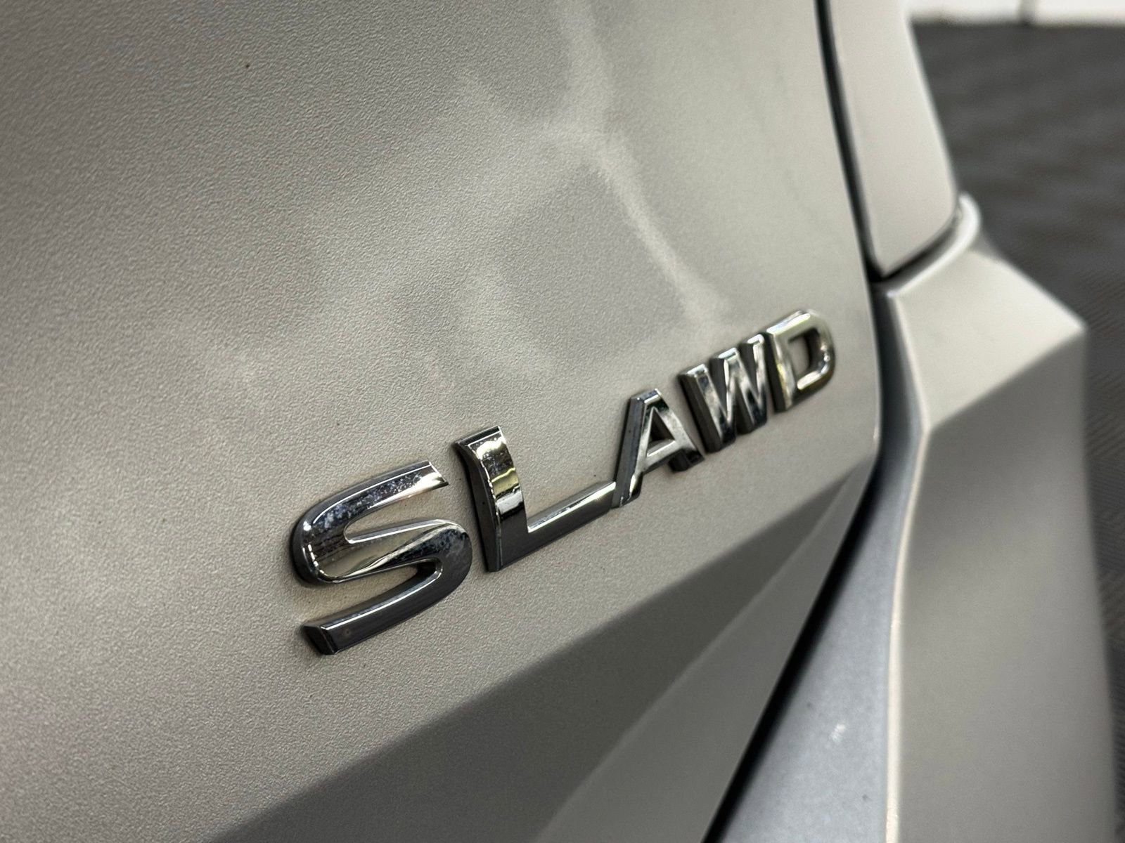 Used 2017 Nissan Rogue SL w/ SL Premium Package image 7