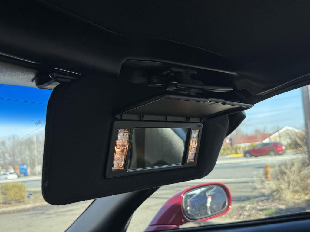 Used 2004 Chevrolet Corvette Coupe w/ Roof Package image 29