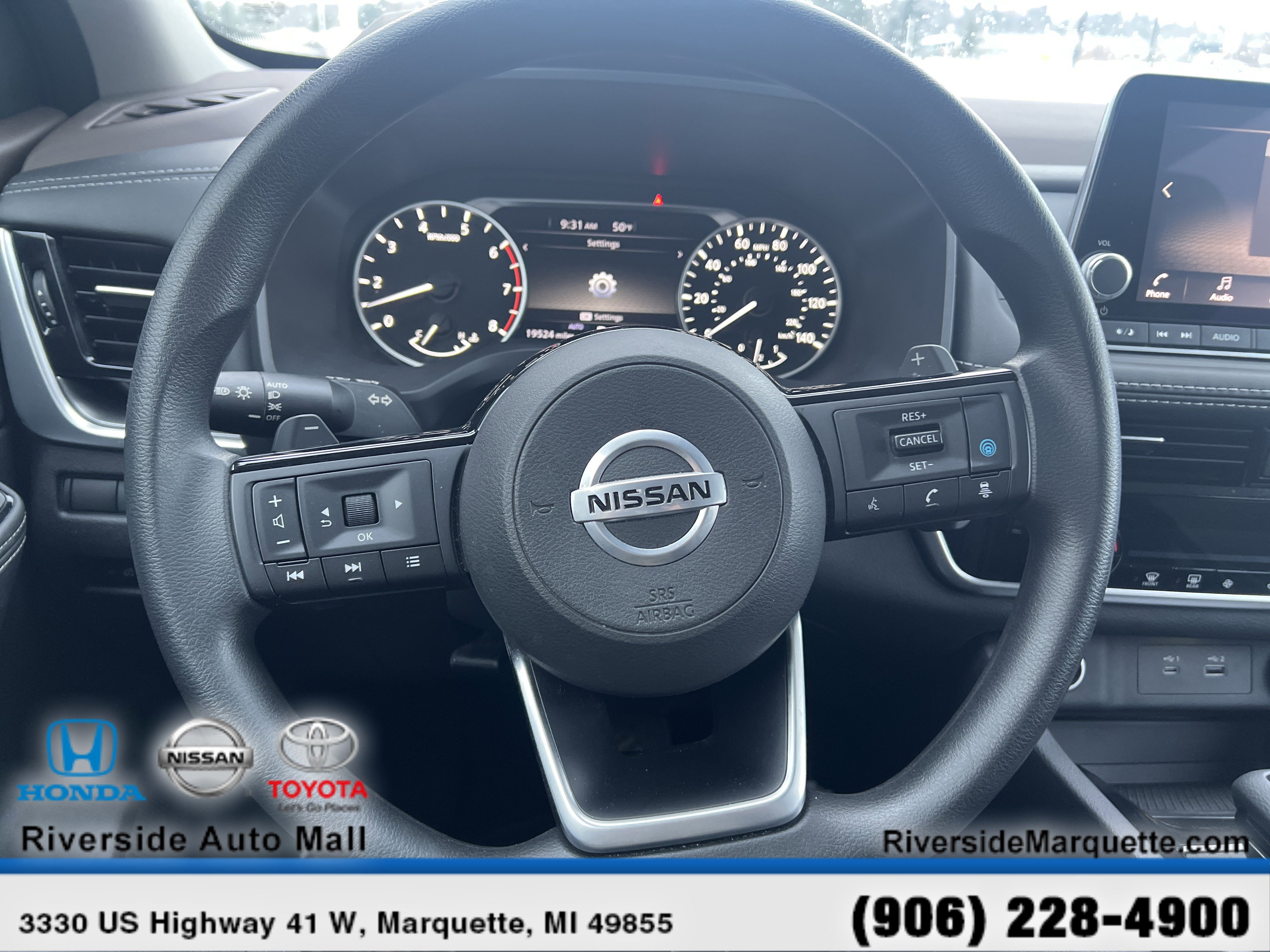 Used 2021 Nissan Rogue SV image 21