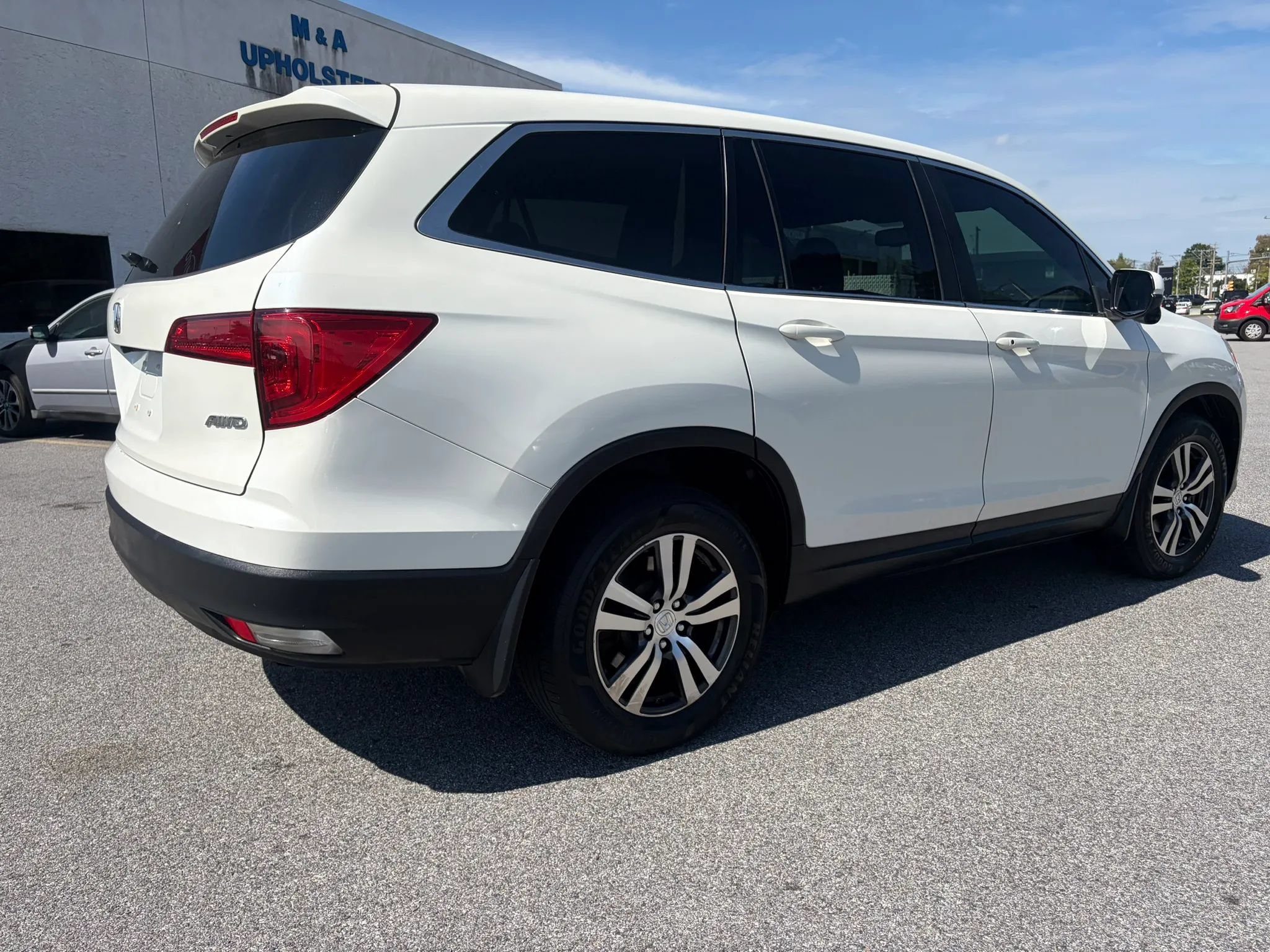Used 2017 Honda Pilot EX-L image 12