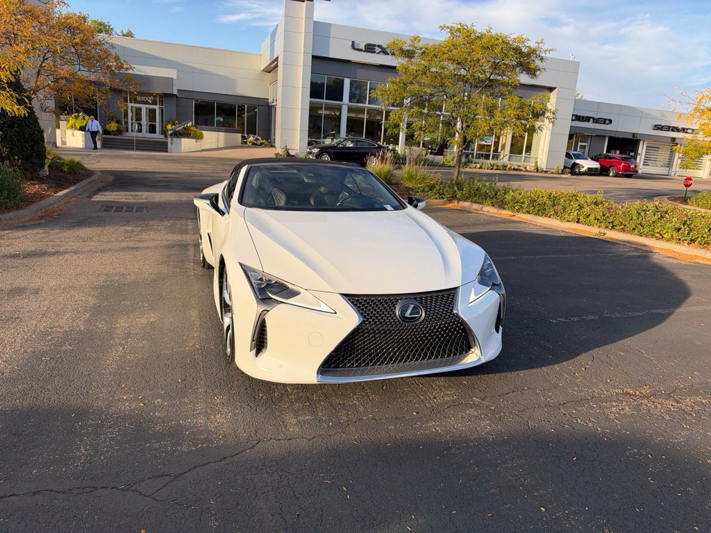 Used 2022 Lexus LC 500 Convertible w/ Touring Package RWD image 18