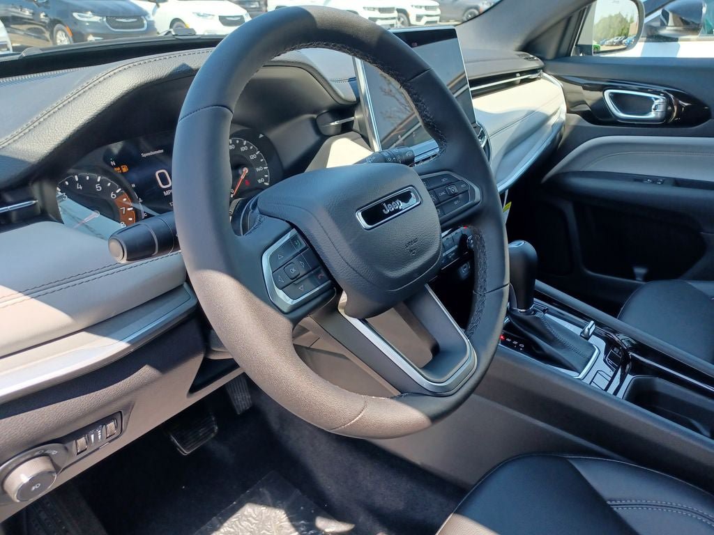 New 2026 Jeep Compass Limited AWD/4WD image 13