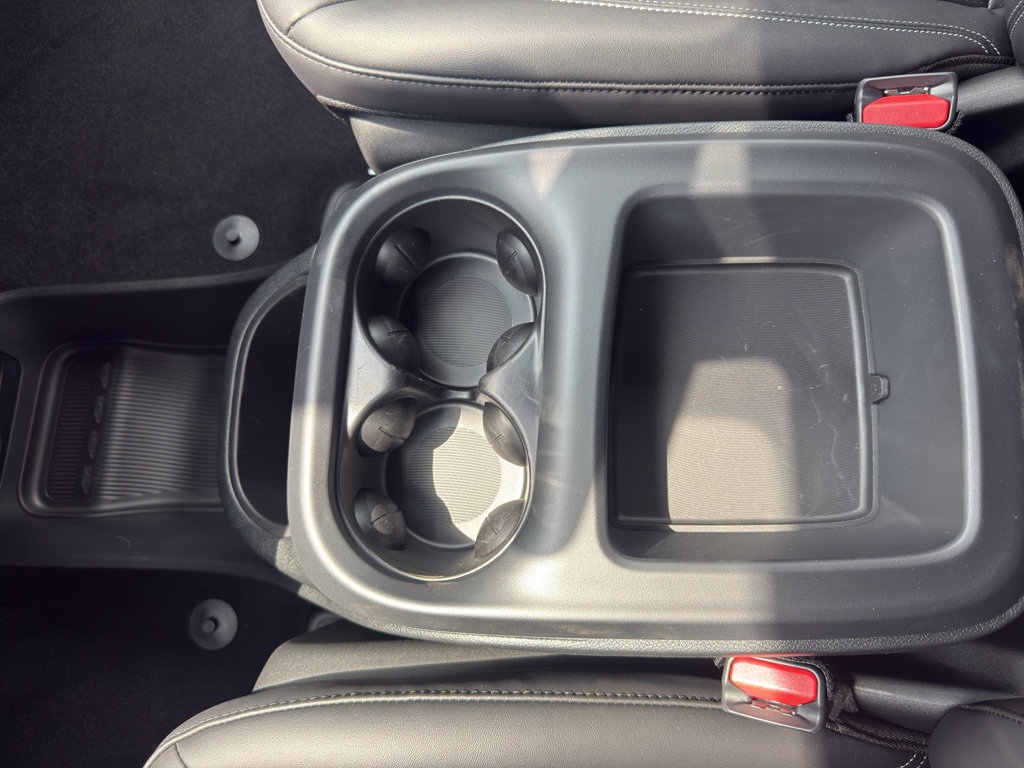 New 2026 Chrysler Pacifica Select FWD image 21