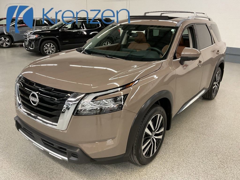 Used 2024 Nissan Pathfinder Platinum w/ Cargo Package