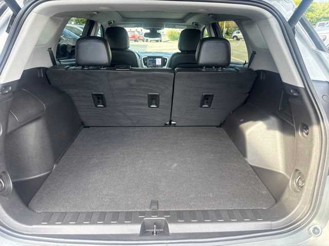 Used 2023 GMC Terrain SLT w/ Infotainment Package II AWD/4WD image 27