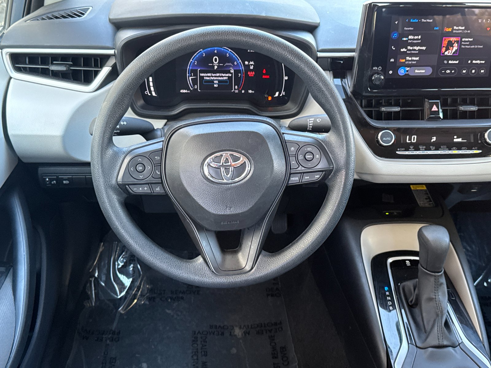 Used 2026 Toyota Corolla LE w/ LE Premium Package FWD image 14