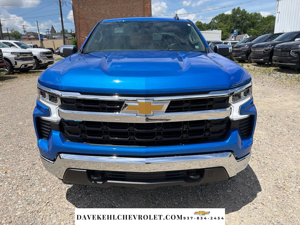 Used 2025 Chevrolet Silverado 1500 LT AWD/4WD image 8