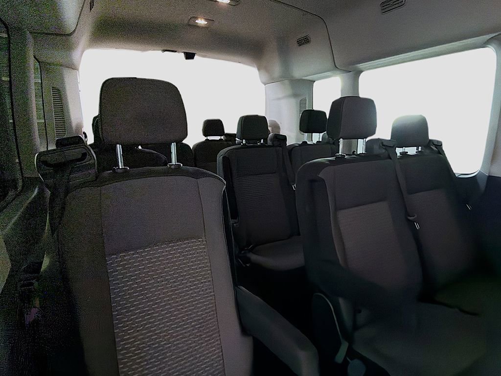 Used 2024 Ford Transit 350 XLT image 23