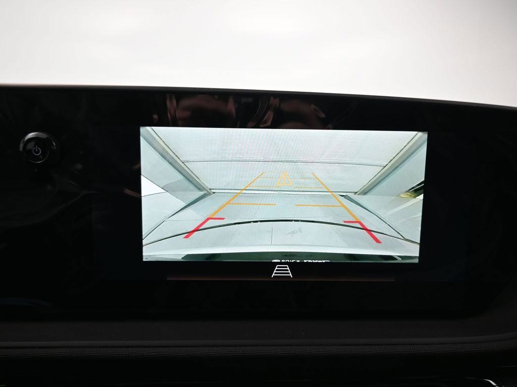 New 2026 Buick Envista Sport Touring w/ Convenience I Package FWD image 16