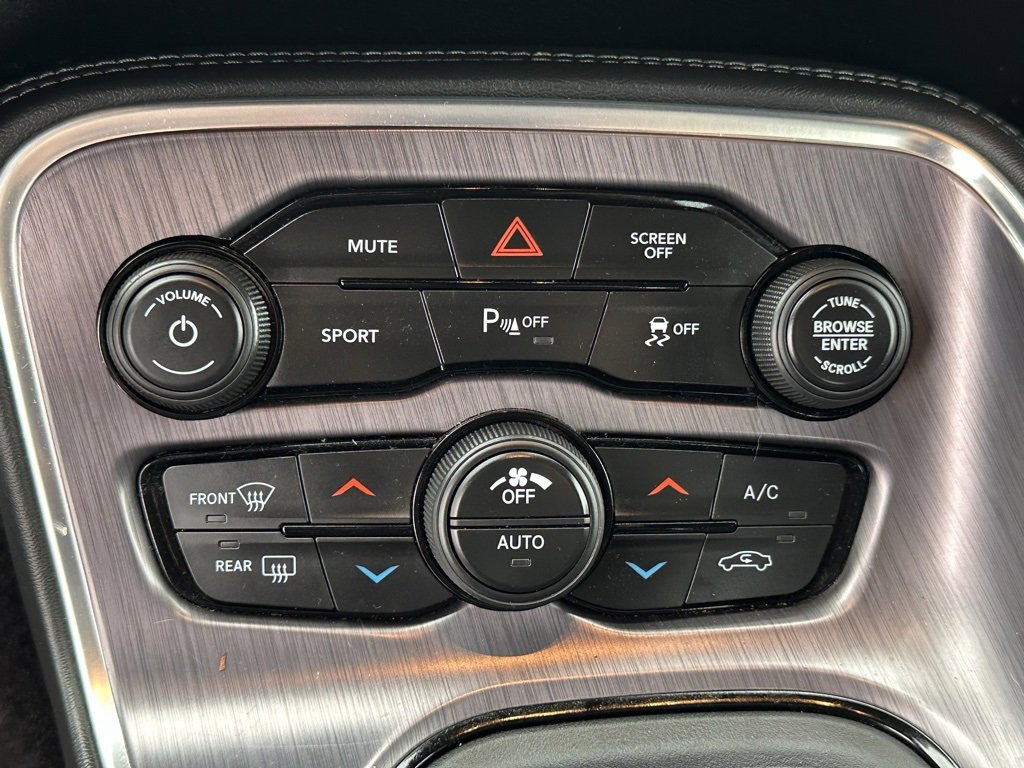 Used 2018 Dodge Challenger R/T w/ Blacktop Package image 22