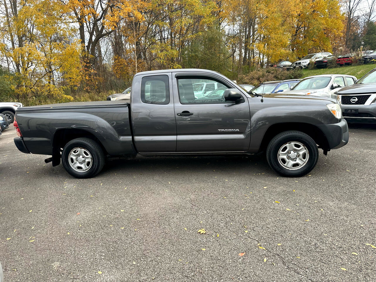 Used 2012 Toyota Tacoma 2WD Access Cab image 3