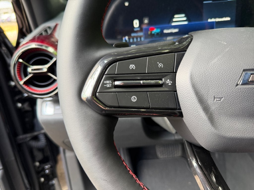 New 2026 Chevrolet Equinox RS w/ Convenience Package III AWD/4WD image 15