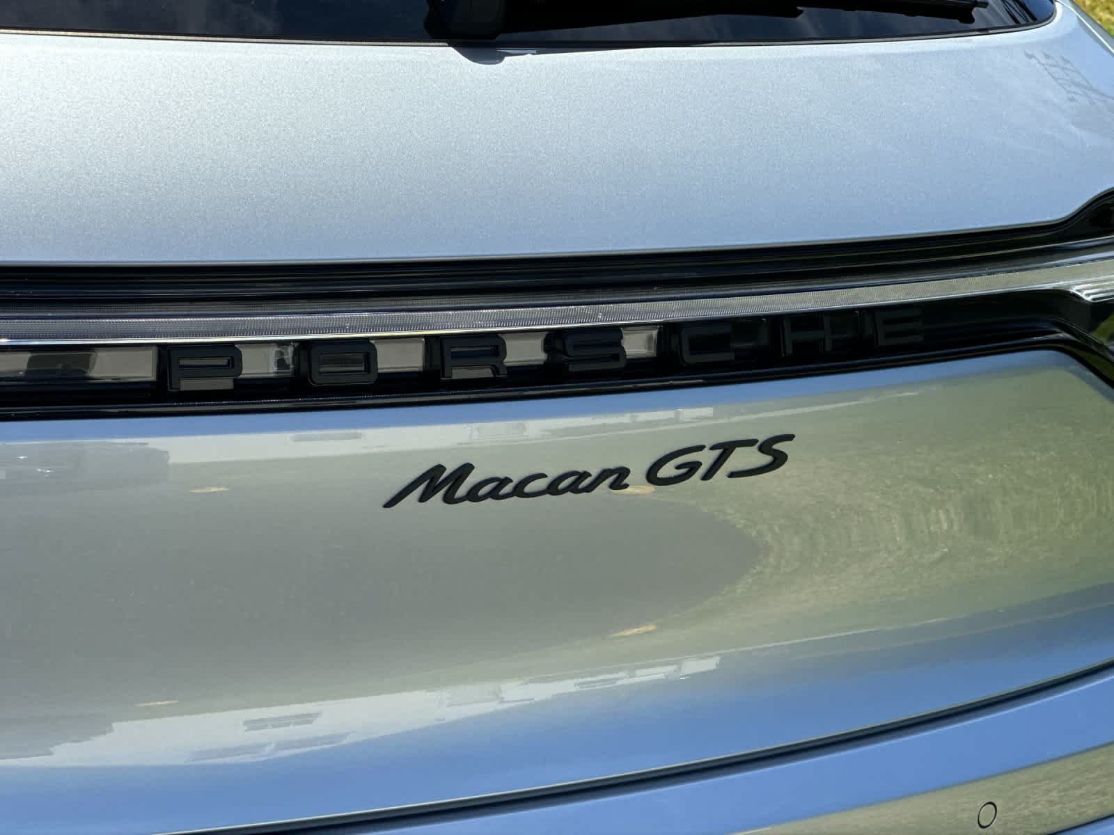 New 2026 Porsche Macan GTS AWD/4WD image 32