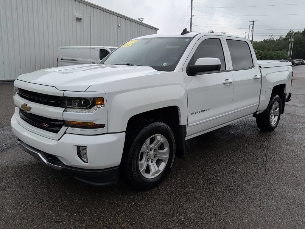 Used 2018 Chevrolet Silverado 1500 LT w/ All Star Edition AWD/4WD image 2