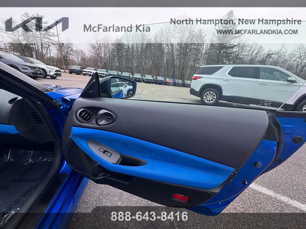 Used 2024 Nissan Z Performance w/ Floor Mat Package image 23