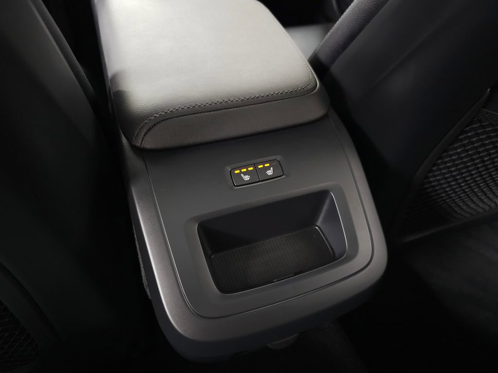 Certified 2025 Volvo S60 B5 Core w/ Climate Package AWD/4WD image 30