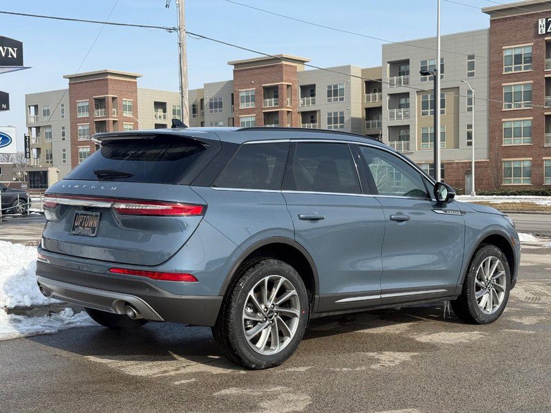 New 2026 Lincoln Corsair Premiere image 3