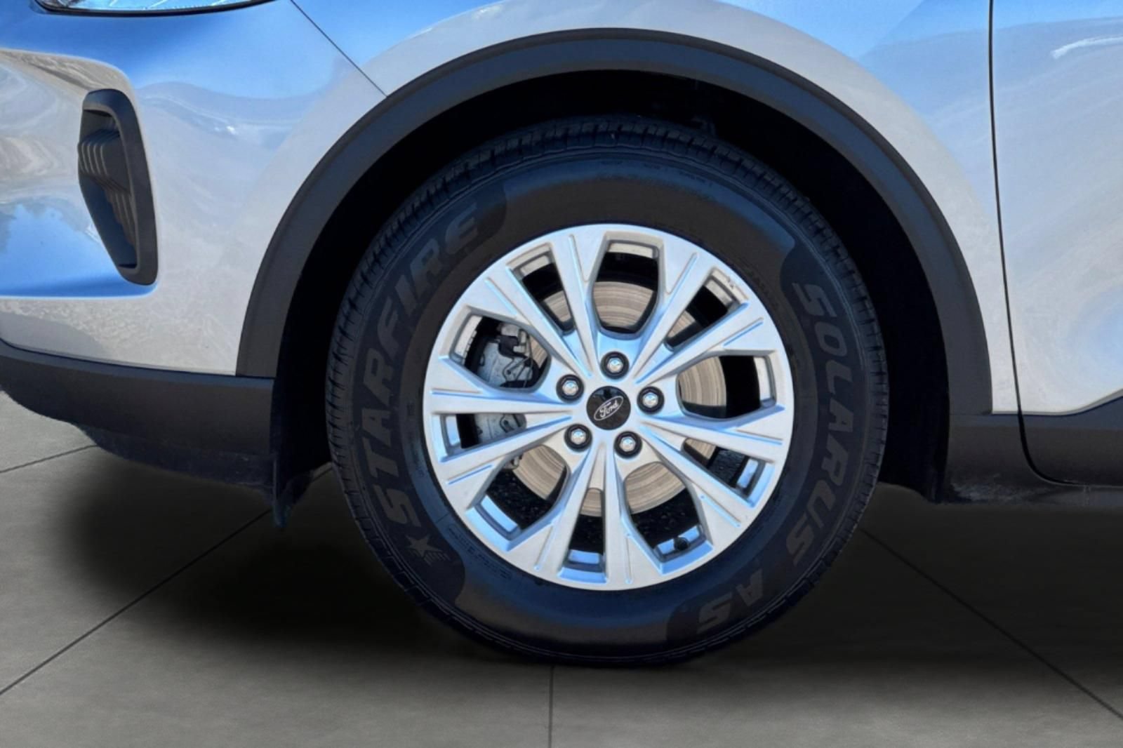 Used 2024 Ford Escape Active FWD image 25