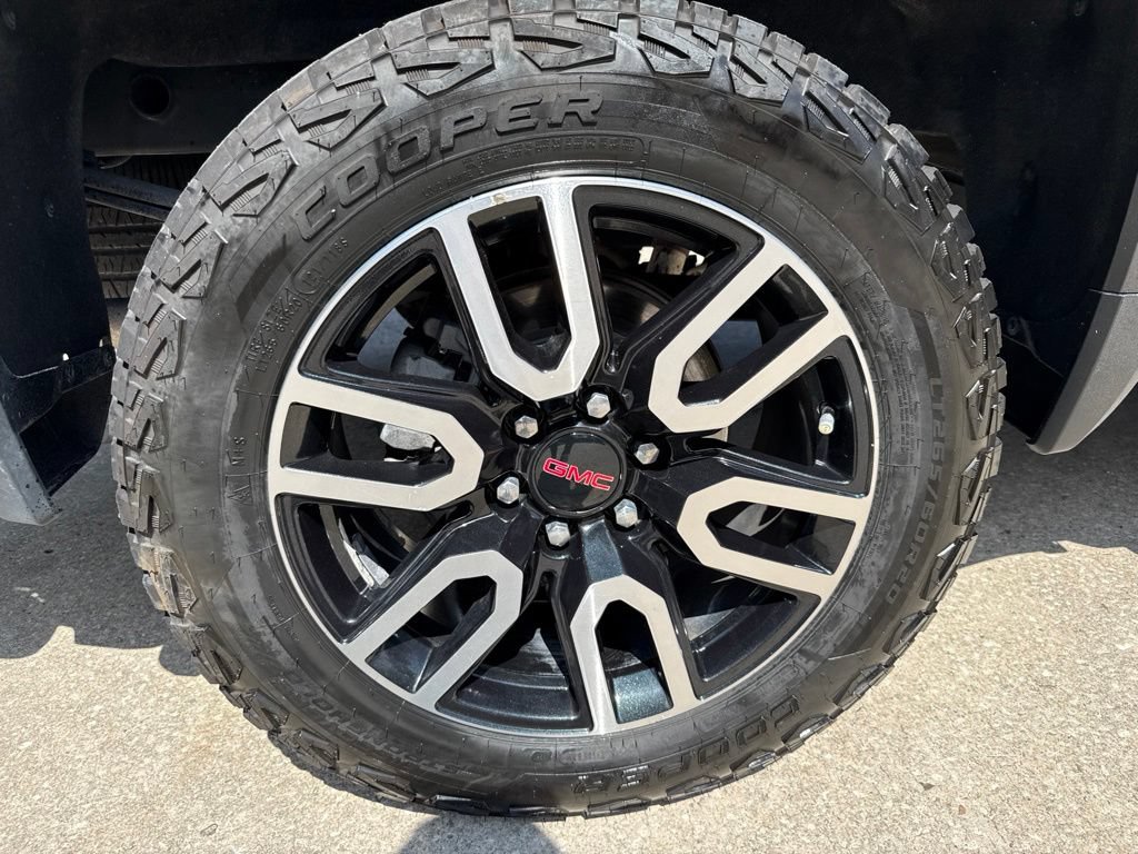 Used 2021 GMC Sierra 1500 AT4 w/ AT4 Premium Package AWD/4WD image 59