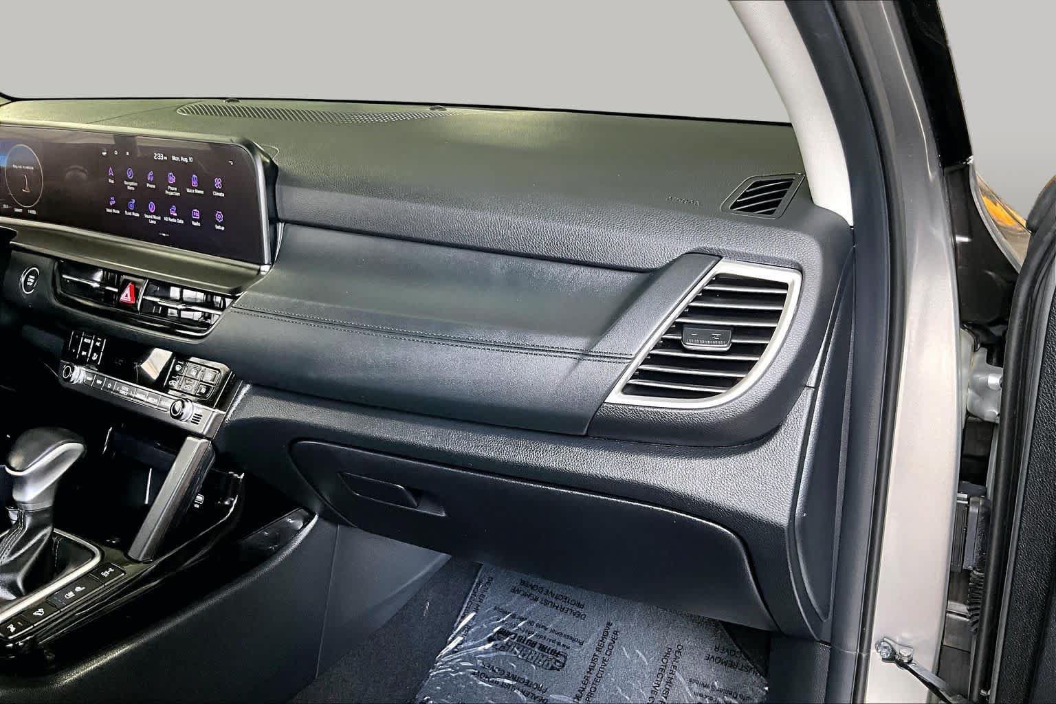 Certified 2025 Kia Seltos SX w/ SX Sunroof Package AWD/4WD image 19