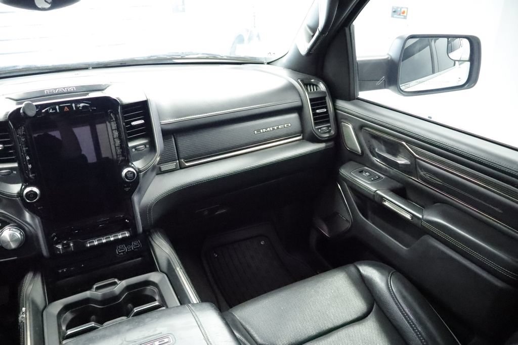 Used 2019 RAM 1500 Limited AWD/4WD image 18