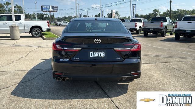 Used 2025 Toyota Camry SE FWD image 26