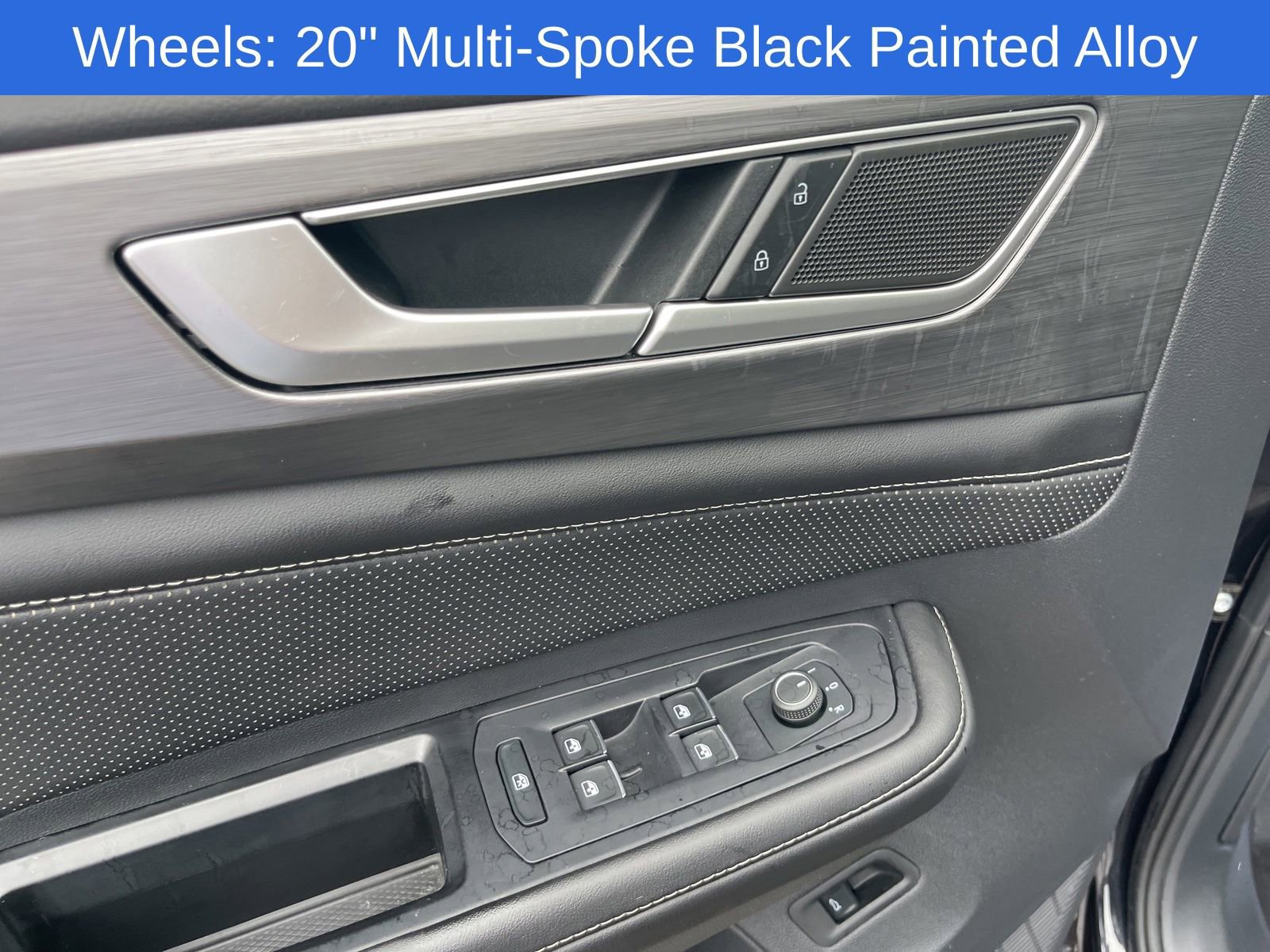 Certified 2024 Volkswagen Atlas Cross Sport SE w/ Panoramic Sunroof Package FWD image 14