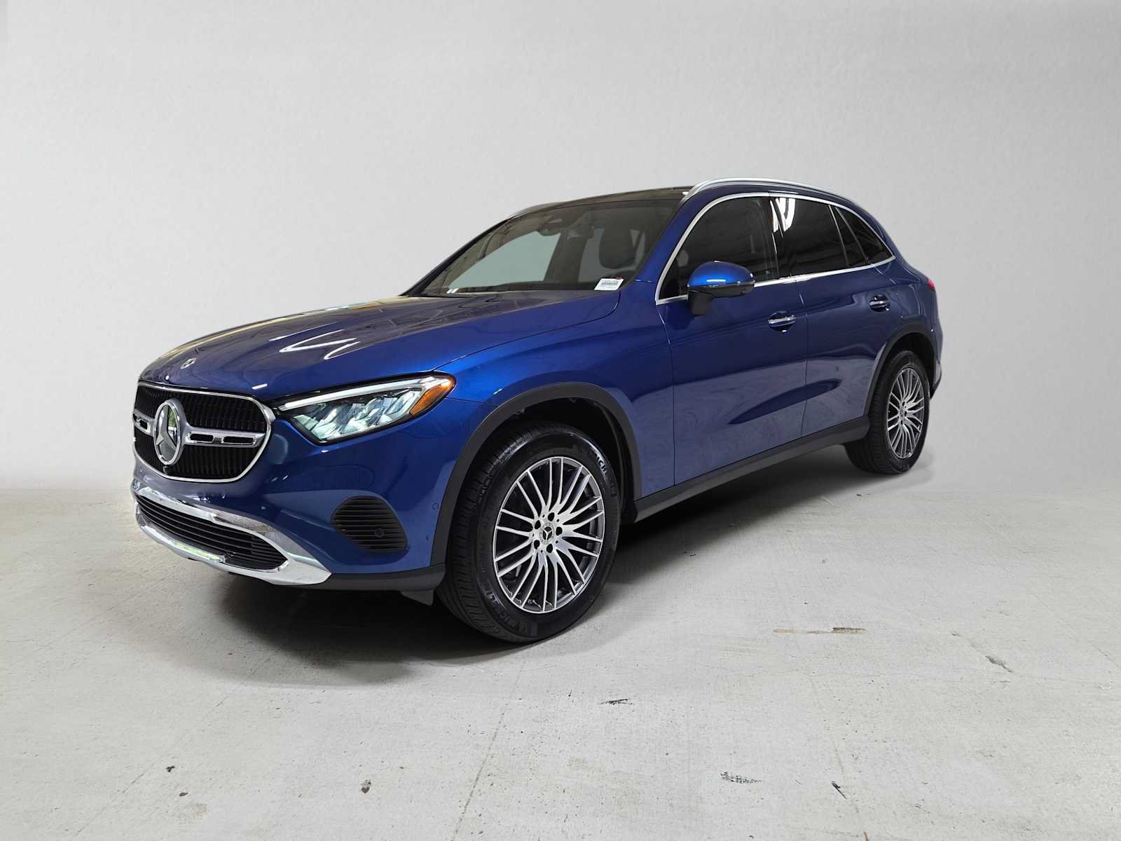 Certified 2026 Mercedes-Benz GLC 300 4MATIC image 7