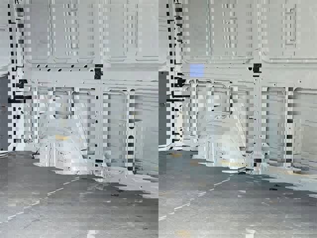 Used 2015 Mercedes-Benz Sprinter 2500 image 15