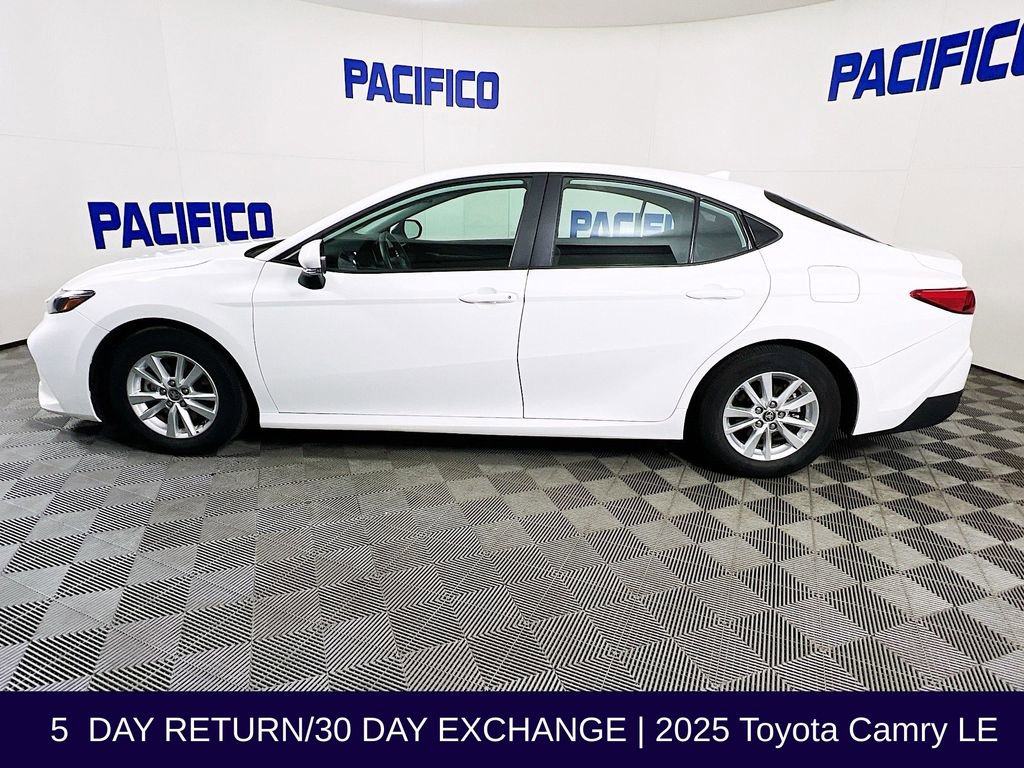 Used 2025 Toyota Camry LE w/ Convenience Package FWD image 5