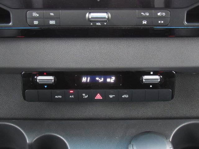 Used 2022 Mercedes-Benz Sprinter 144 Cargo image 32